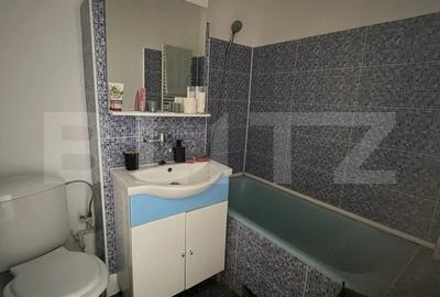 Apartament cu 3 camere decomandat în Tudor