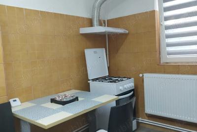 Inchiriez in ora? Gae?ti garsoniera 30mp, complet mobilata. - 2