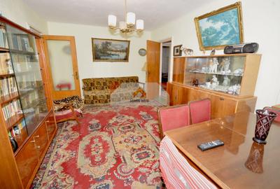 Apartament cu 3 camere semidecomandat, mobilat în Drumul Taberei - 2