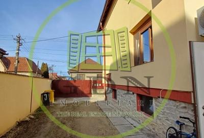 Apartament la casa de vanzare - 7 camere | 170 mp | Strada Lupeni - 2