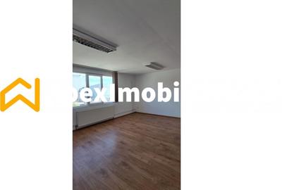 Spațiu comercial, de 550 mp, în Central - 23