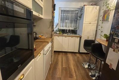 Vand apartament 3 camere - 3