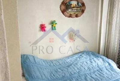 Apartament cu 3 camere decomandat în Ampoi 2 - 3