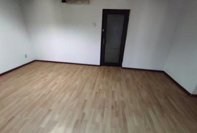 Spatiu de birouri 153 mp. Comision 0%