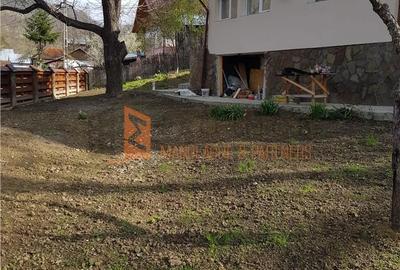 Casă cu 3 camere decomandat în Bălănești - 10