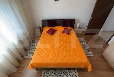 Casă cu Teren 1330 Mp în Săcueni - 11