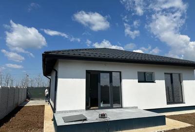 Casă cu 3 camere cu Teren 375 Mp în Vidra - 5