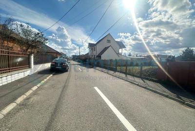 Teren Construcții intravilan de 913 mp, în Salca