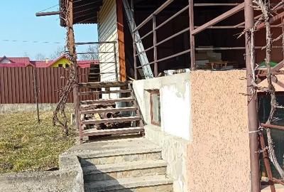 Casă cu 4 camere în Târpești - 2