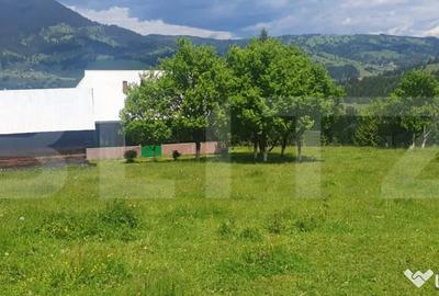Casă cu 2 camere cu Teren 30000 Mp în Central - 2
