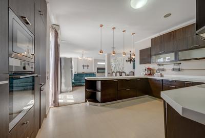 Apartament cu 3 camere decomandat, mobilat în Exterior Nord - 36