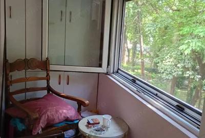 Apartament cu 2 camere semidecomandat în Alexandru Obregia
