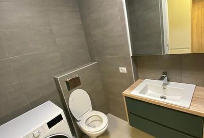 Apartament cu 3 camere semidecomandat în Micro 16 - 4
