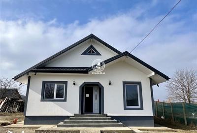 Casă cu 3 camere cu Teren 400 Mp în Voinești - 1