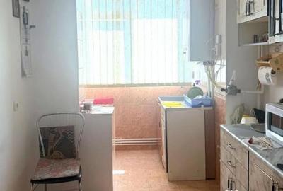 Apartament cu 2 camere semidecomandat în Mazepa 1