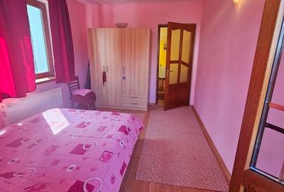 VILĂ ELEGANTĂ CU PRIVELIȘTE DEOSEBITĂ – VALENII DE MUNTE - 51