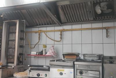 Ocazie! Spatiu comercial afacere la cheie saormerie doner la Piata Salajan - 4