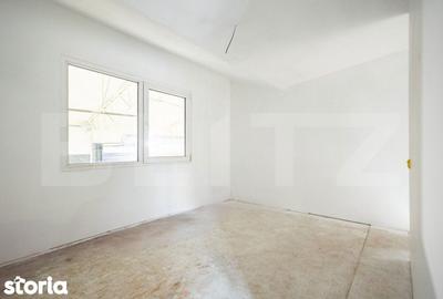 Spațiu comercial, de 3,298 mp, în Central - 4