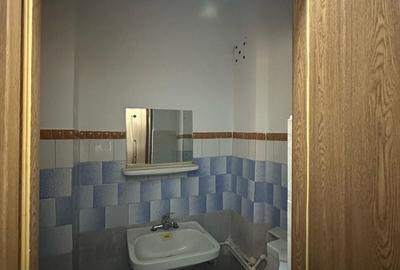 Apartament cu 3 camere decomandat în Fetești-Gară - 1