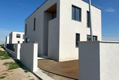 Casă individuală cu 5 camere cu Canalizare în Brănești - 2