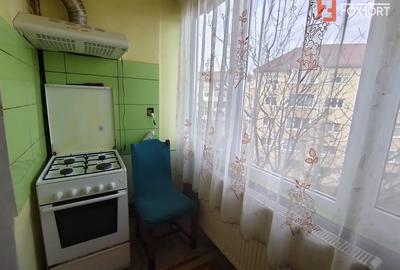 Apartament cu 3 camere decomandat, mobilat în Freidorf - 13