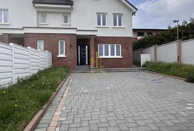 Casă în Șcheia - 7