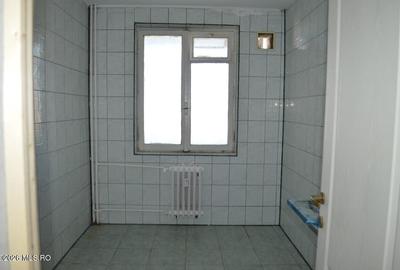 Apartament cu 3 camere circular în Craiovei - 18
