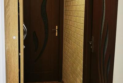 Apartament cu 3 camere semidecomandat în Central - 8