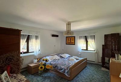 Casă cu 4 camere în Sălătrucu - 2