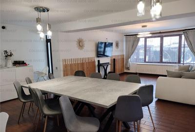 Casă cu 6 camere cu Teren 800 Mp în Dârste