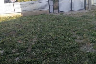Casă cu 2 camere cu Teren 1440 Mp în Central - 12