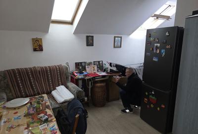 Casă cu 4 camere cu Teren 1000 Mp în Central - 8