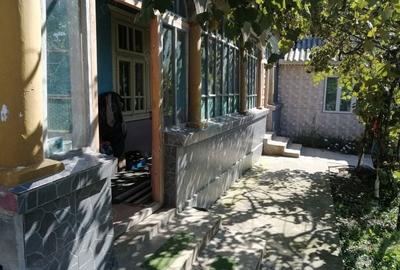 Casă cu 6 camere cu Teren 3000 Mp în Puieni - 8