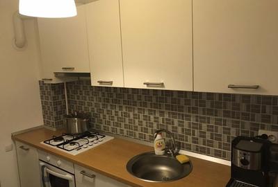 Garsonieră în Militari - 2