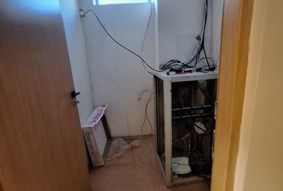 FAR - bd. 1 Mai, spatiu comercial 98 mp. - 12