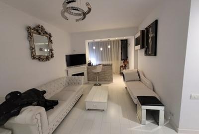 Apartament decomandat în Drumul Taberei