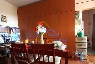 Vanzare apartament 3 camere zona Drumul Taberei - Tranvai 41 - 4