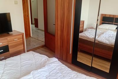 Apartament cu 3 camere decomandat în Intim - 18