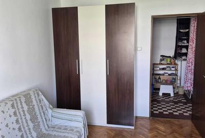Apartament cu 3 camere decomandat în Central - 2