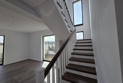 Casă individuală cu 5 camere cu Canalizare în Tunari - 6