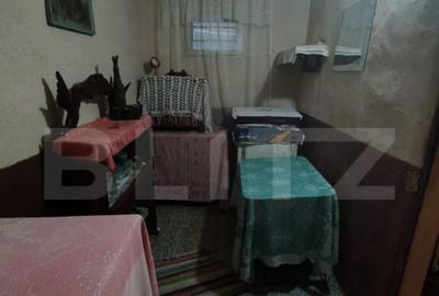 Casă cu 3 camere cu Teren 2310 Mp în Central - 11