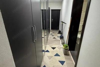 Apartament cu 3 camere semidecomandat în Central - 5