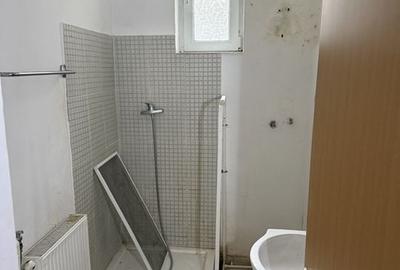 Demisol spațios -- pretabil birou, sau de locuit, Necesită renovare CLS R2 - 6