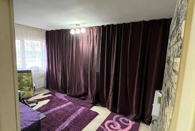 Apartament cu 3 camere decomandat în Micro 16 - 8