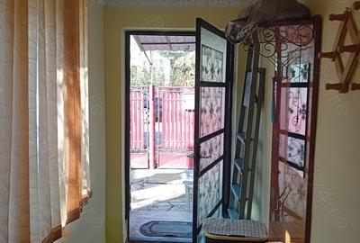 Casă cu 5 camere în Băicoi - 9