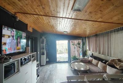 Casă cu Teren 407 Mp în Pielești - 1