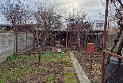 Casă cu 6 camere cu Teren 428 Mp în Exercițiu - 3