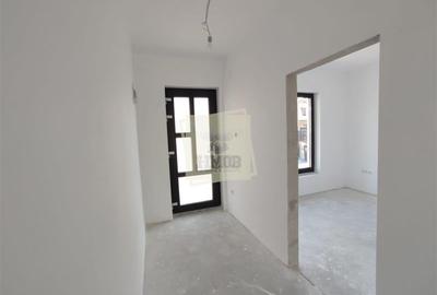 Casa individuala cu 3 camere 2 bai si curte pavata in Cristian - 6
