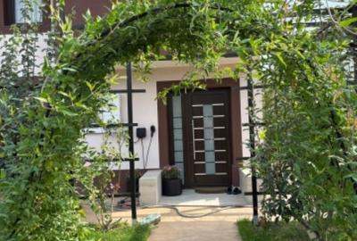 Casă cu 5 camere cu Teren 996 Mp în Podenii Noi - 11
