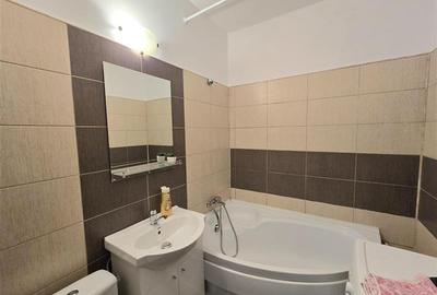 Apartament cu 2 camere semidecomandat în 1 Mai - 15